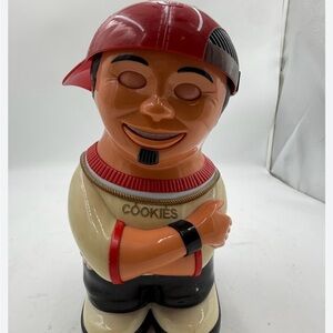 ISO! Do not buy. Rapping cookie jar
